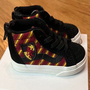 Harry Potter Gryffindor Vans Sk8-Hi Zip 2T